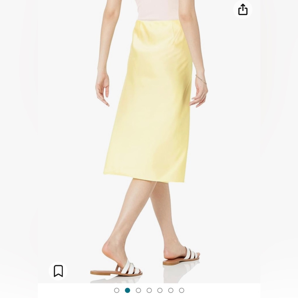 Woman’s yellow skirt